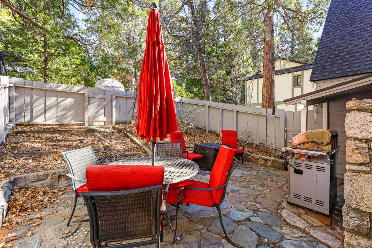 Arrowhead Delight * Lake Arrowhead